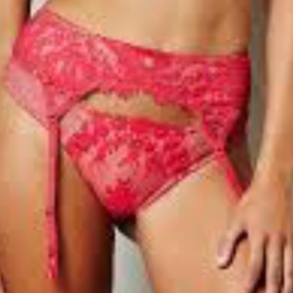 Garters - Picture 2 of 2